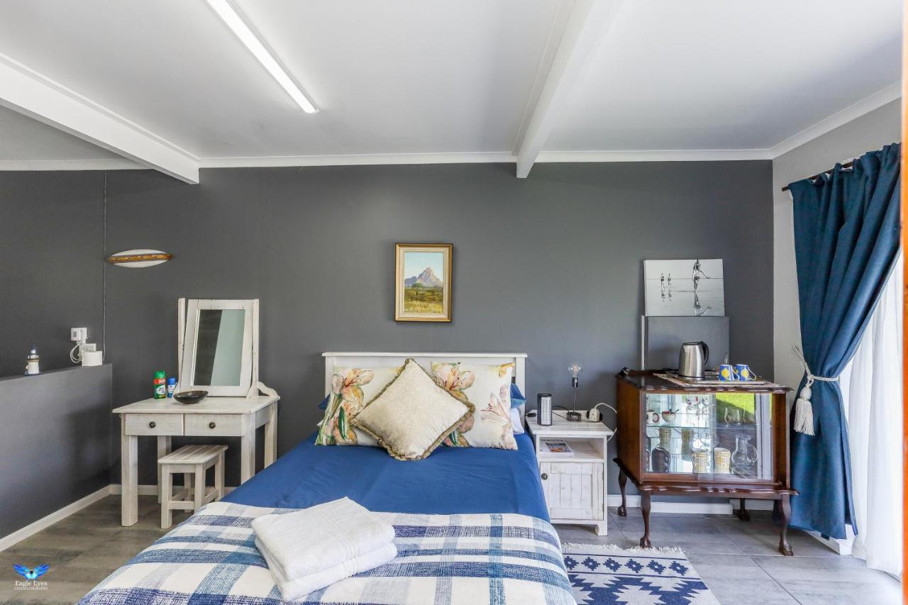 Kanaan - 3 Bedroom Self-Catering Cottage Hermanus Exterior photo