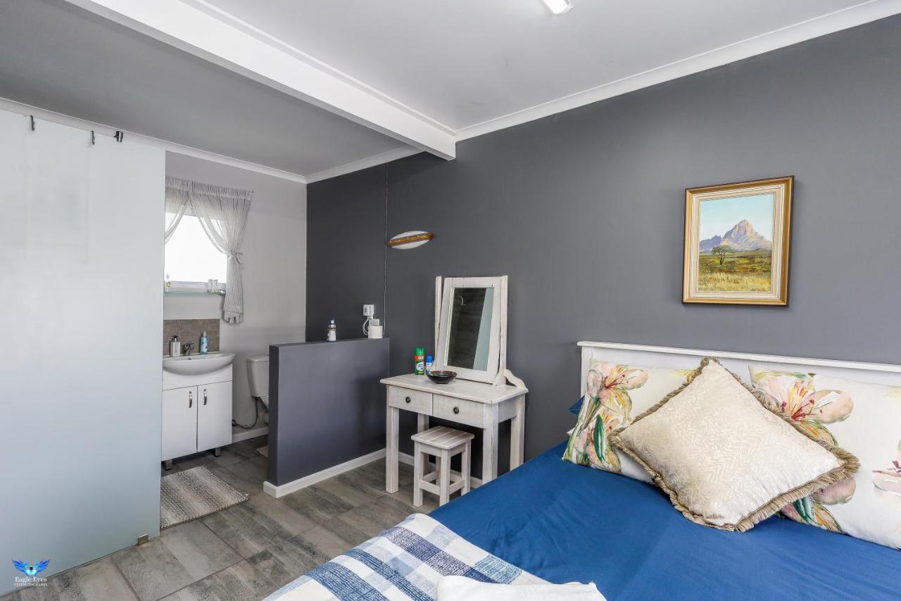 Kanaan - 3 Bedroom Self-Catering Cottage Hermanus Exterior photo